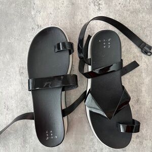 A new day black platform sandals ankle strap dress shoe women’s sz 8.5